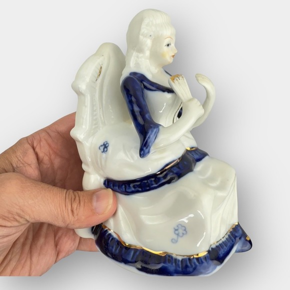 Vintage Porcelain Seated Couple Figurines with Table Blue White Gold Trim - Picture 12 of 16